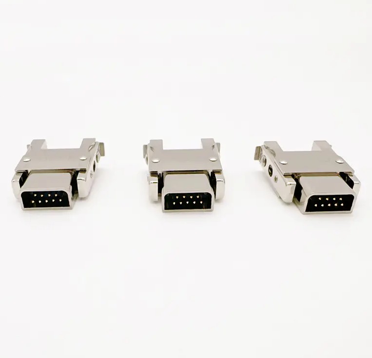 Rechteckiger elektrischer Stecker: Eine wichtige Komponente, die die industrielle Automatisierung fährt